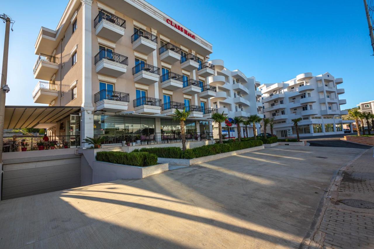 CLASS Hotel Ksamil Buitenkant foto